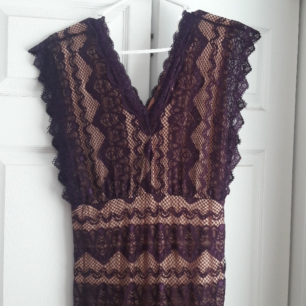 Stella Luce size Large Purple Lace Minidress.